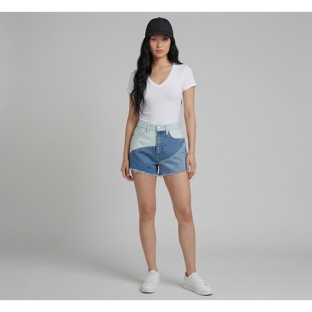 Hollister Ultra High-Rise Mom Shorts